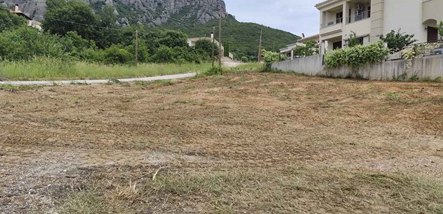 Σε εξέλιξη ο καθαρισμός δημοτικών οικοπέδων
